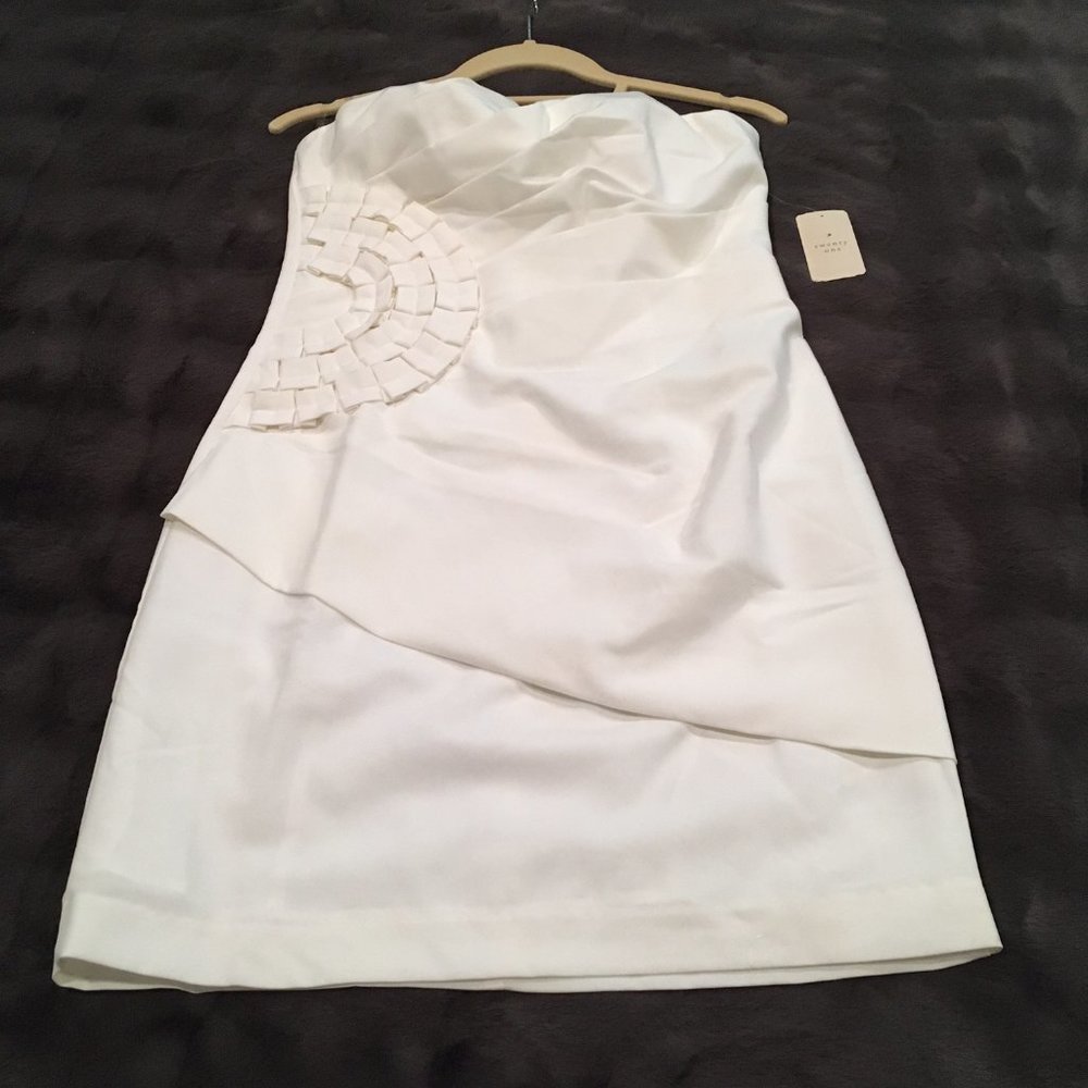 Ivory Strapless Dress (Medium)